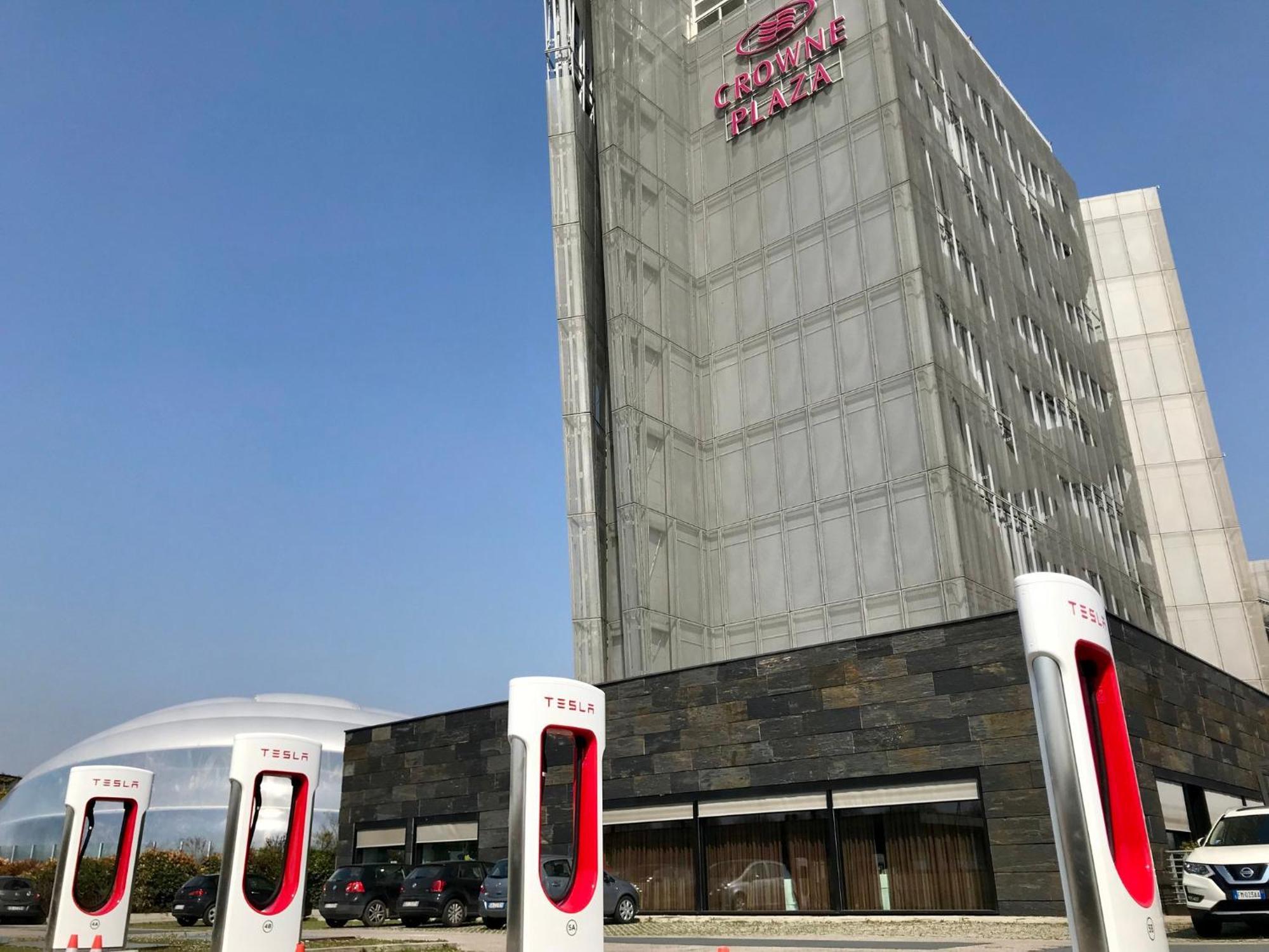 Crowne Plaza Verona Fiera By Ihg Екстериор снимка